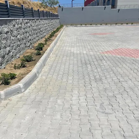 Ayayorgi Kemal Gencer Apartamento